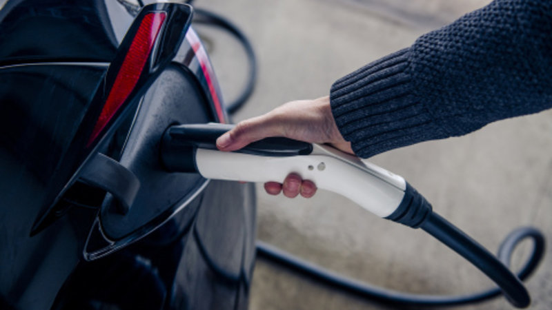 WFW Advises SEEIT on £50m Acquisition of 112 EV Charging Stations